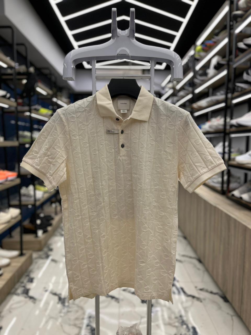 تيشرت راوند ck