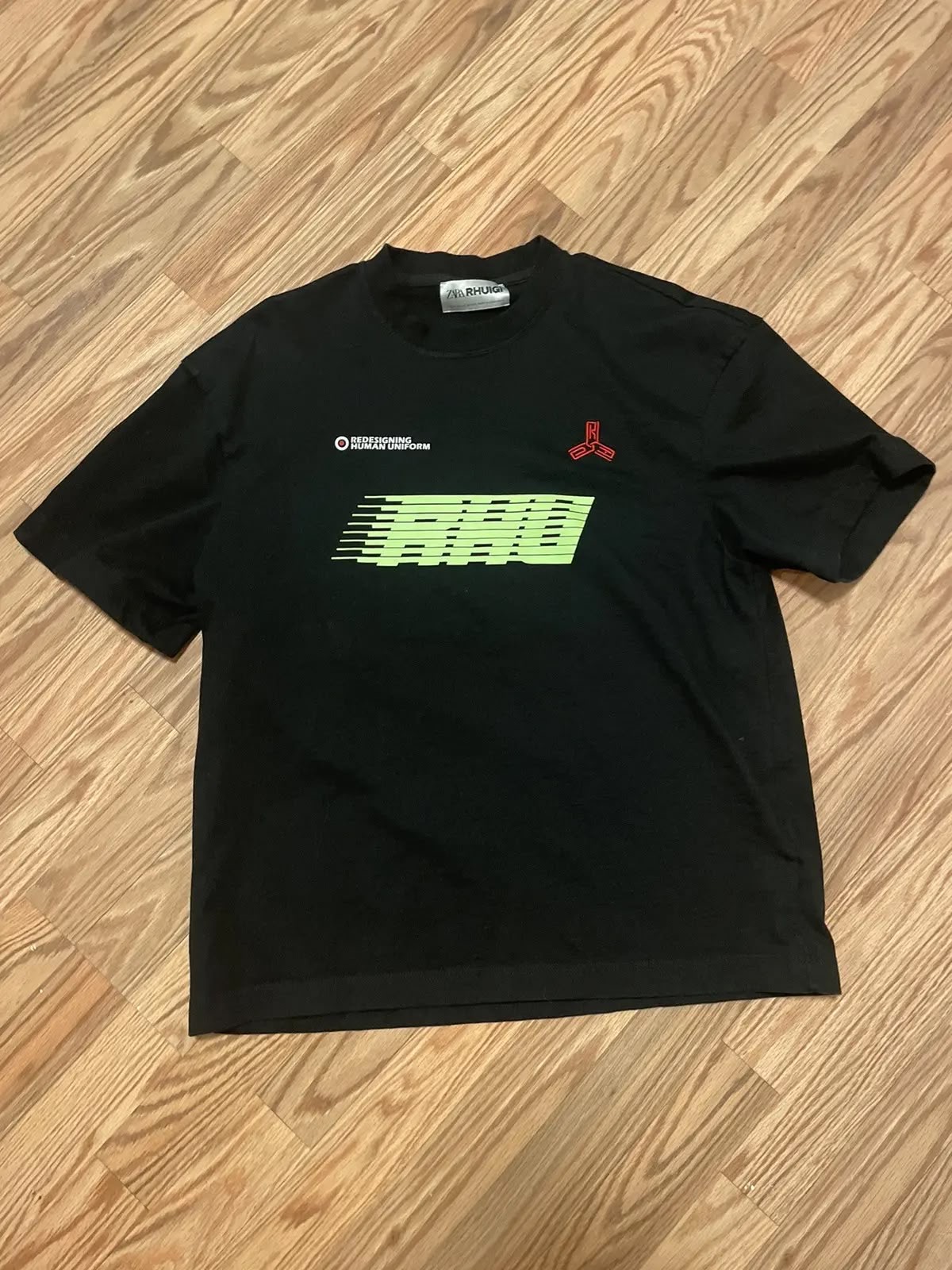 تيشرت راوند zara