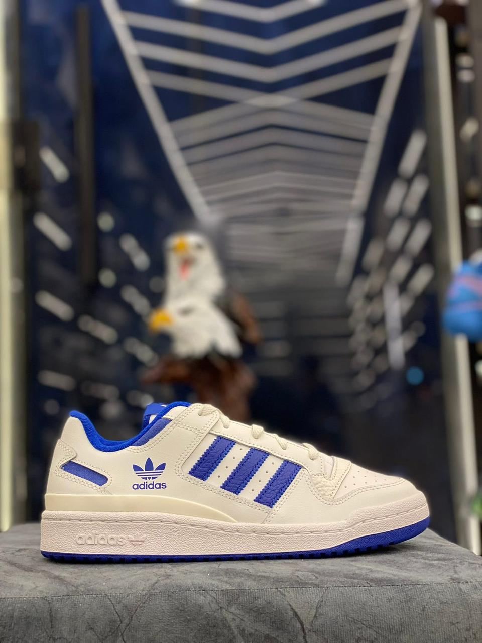 شوز adidas original