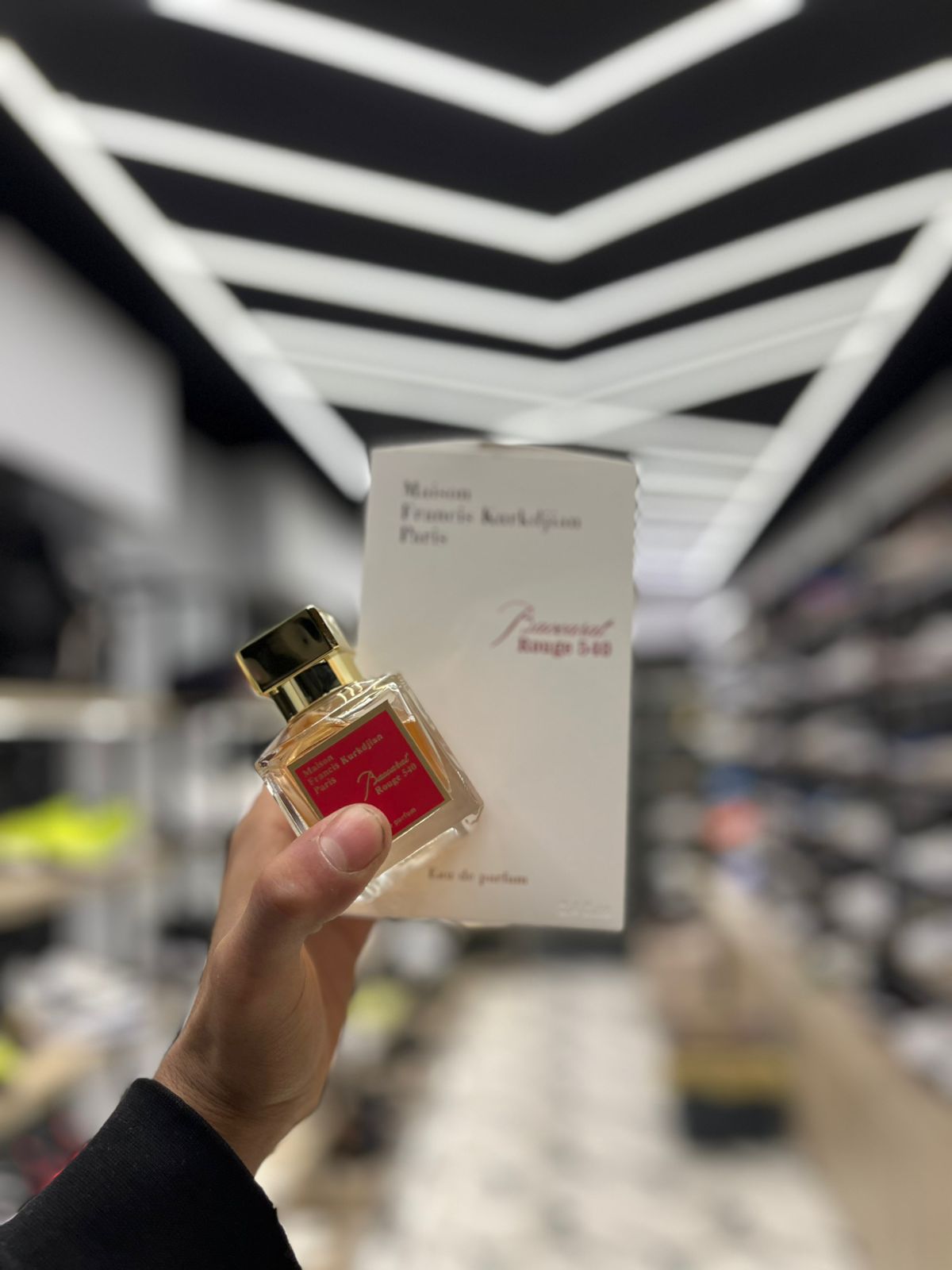 برفان BACCARAT ROUGE