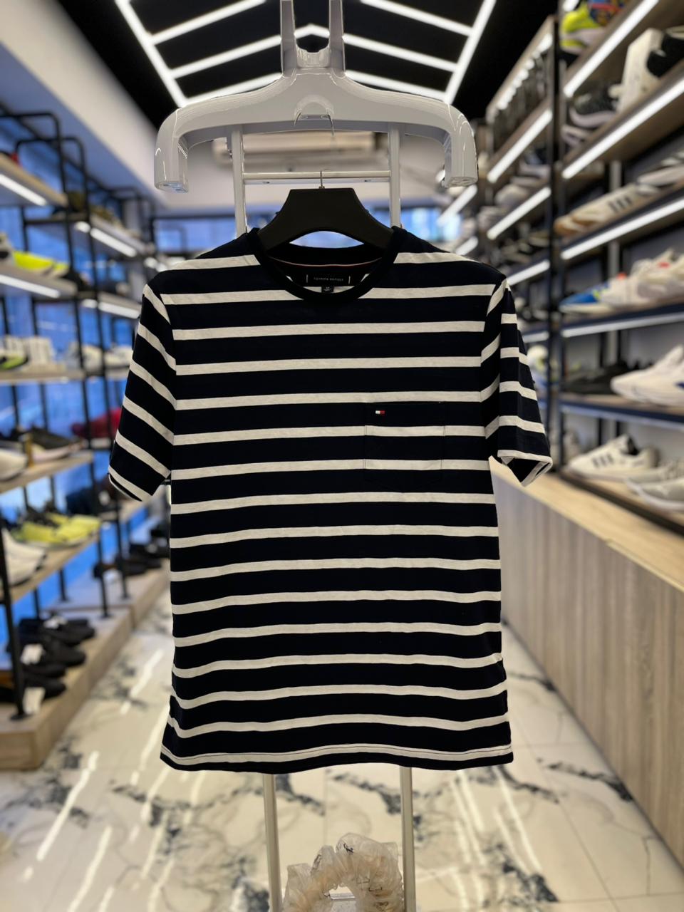 تيشرت راوند Tommy