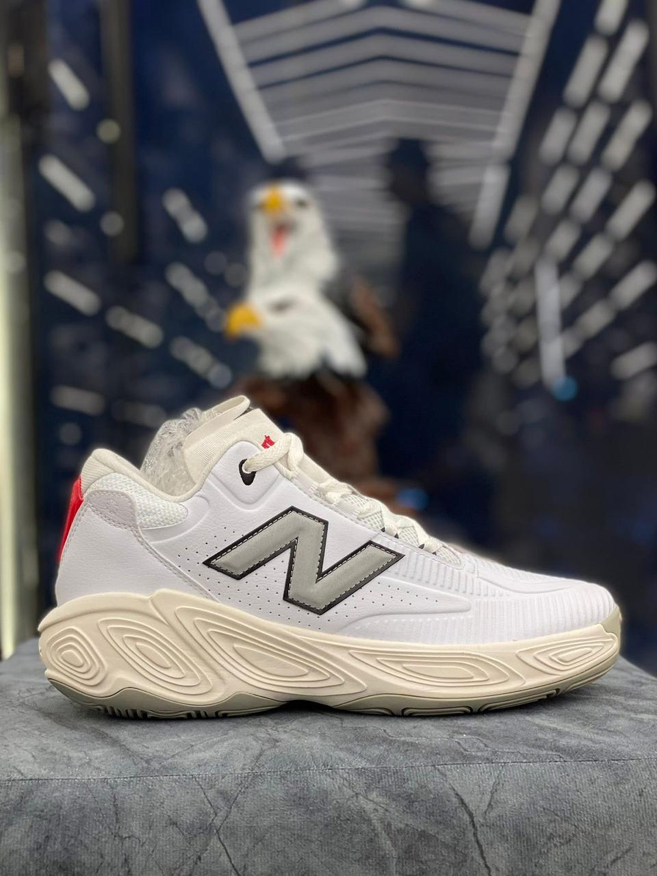 new balance شوز original