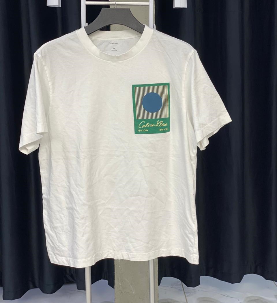 تيشرت راوند ck