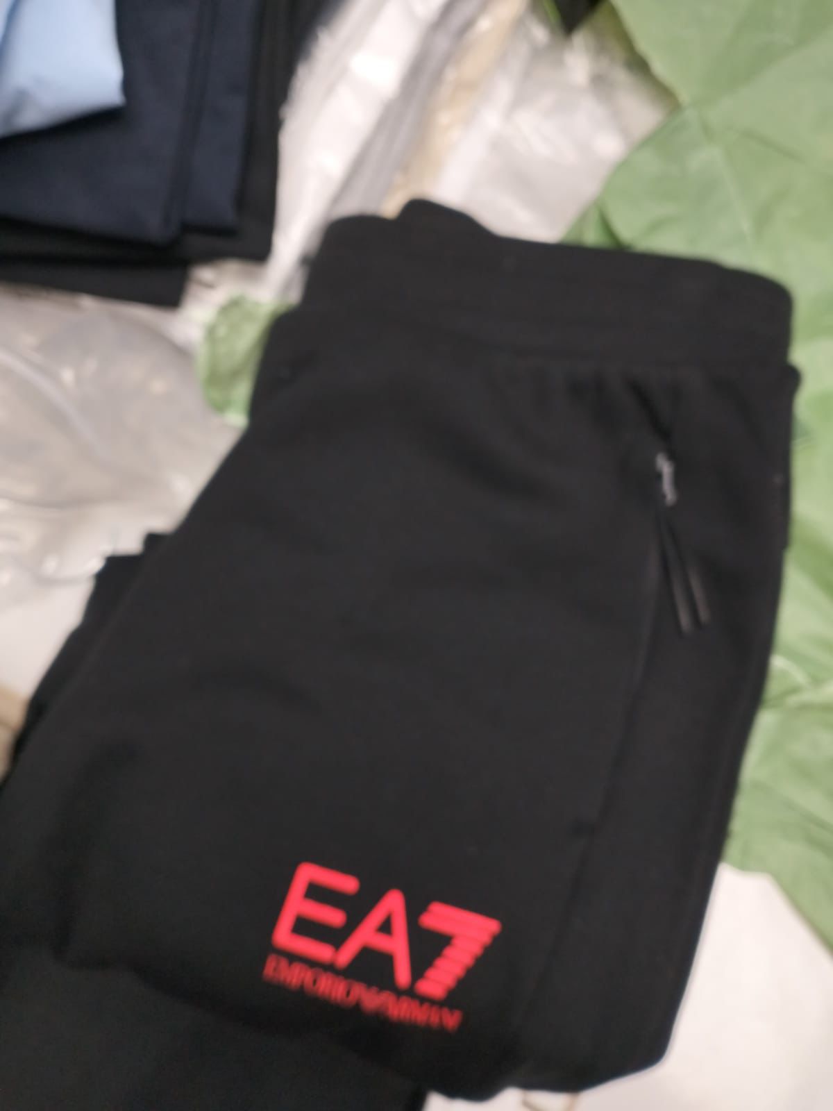 بنطلون ميلتون Armani