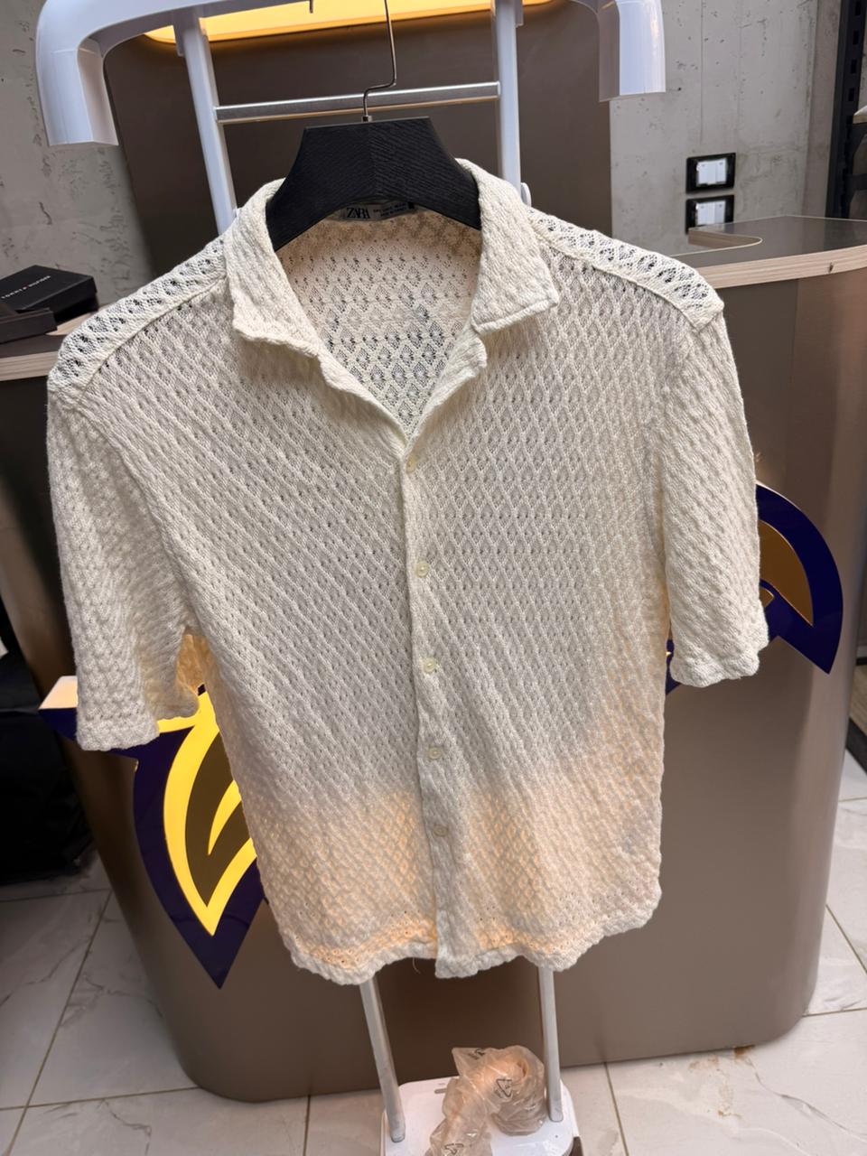 قميص نص كم ZARA