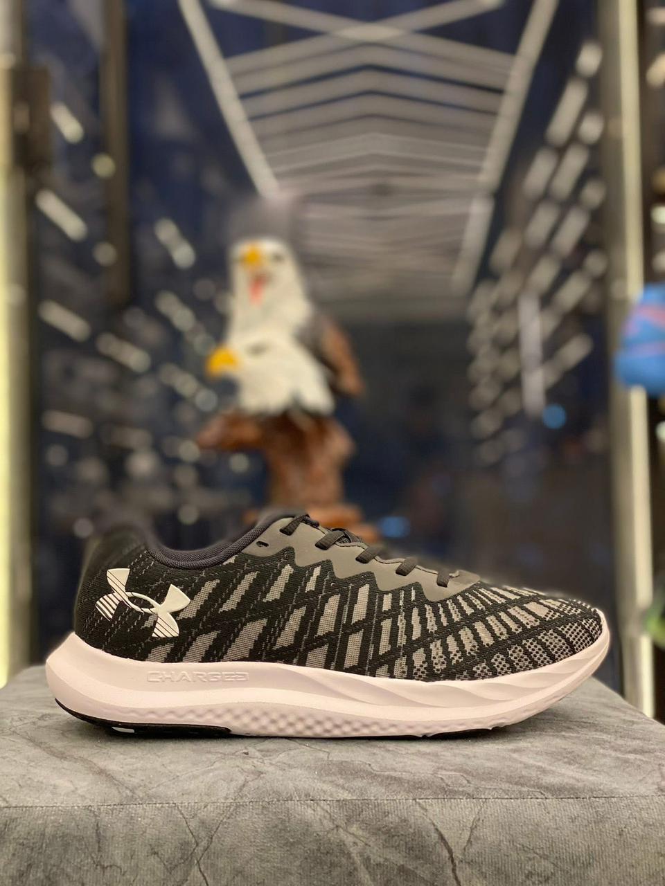 شوز UNDER ARMOUR original