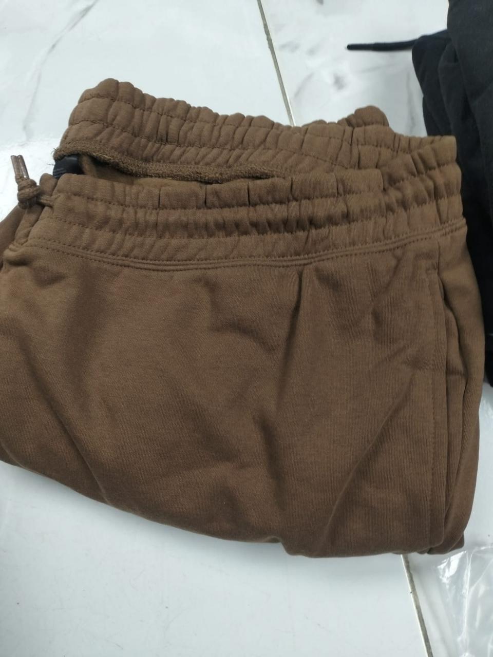 بنطلون ميلتون H&m