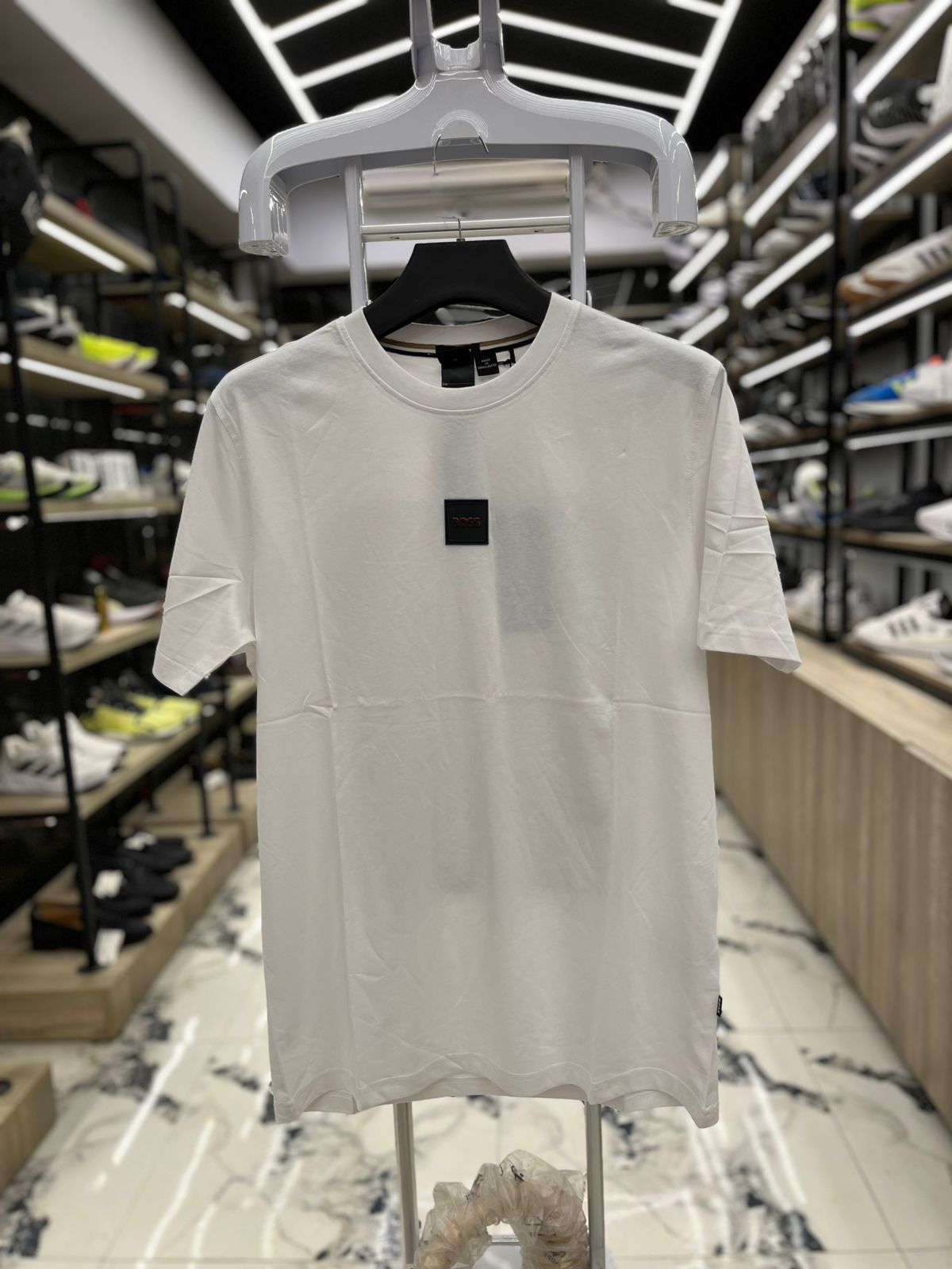 تيشرت راوند BOSS