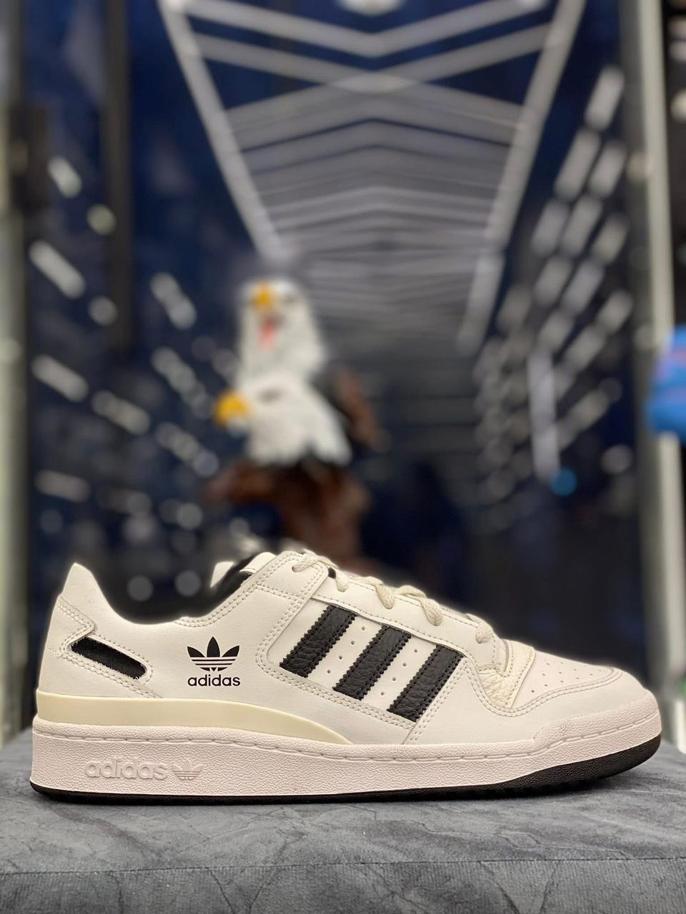 شوز adidas original