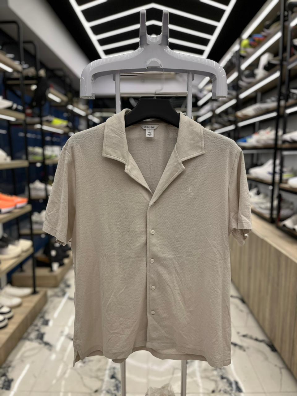 قميص نص كم ck