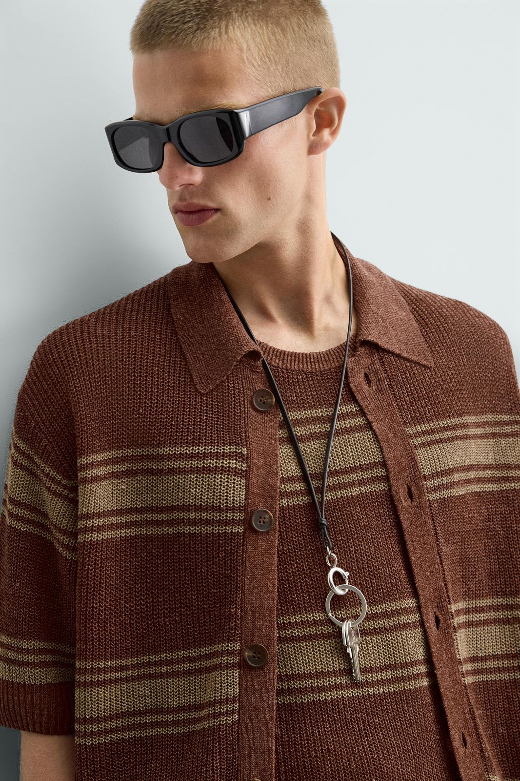 قميص نص كم zara