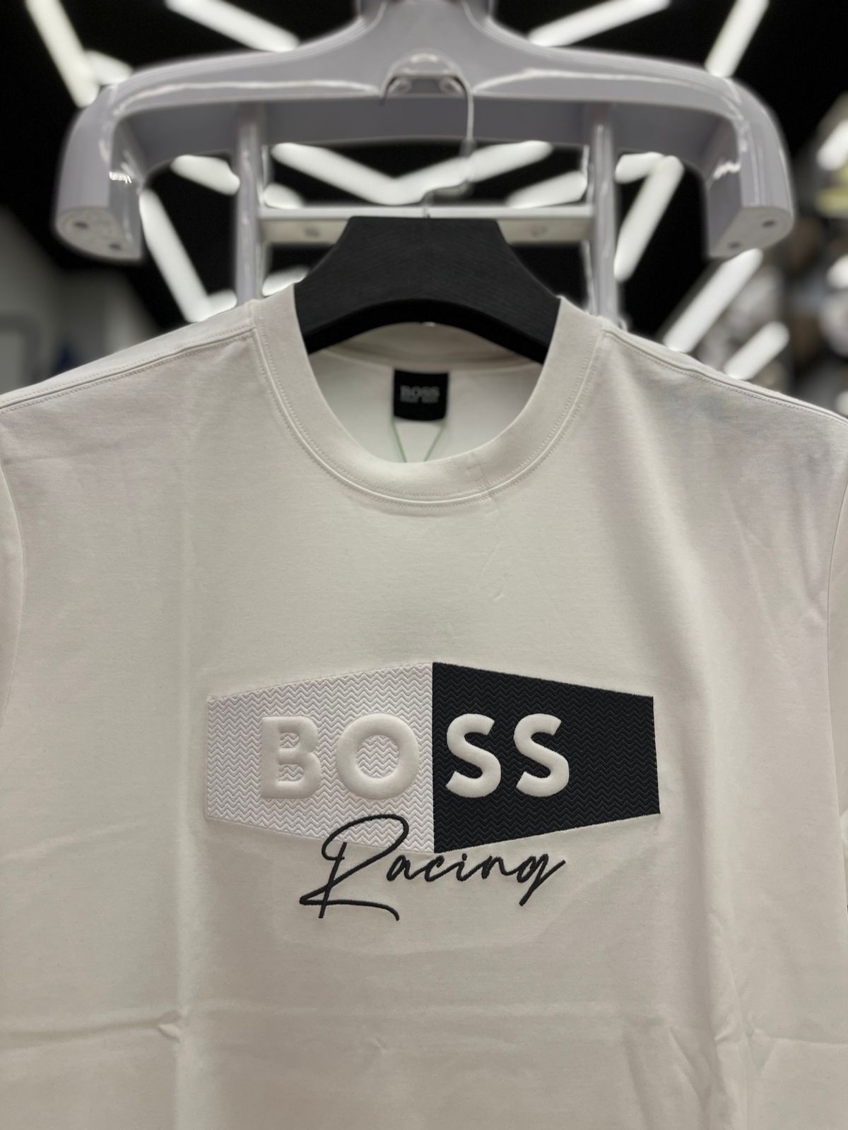 تيشرت راوند BOSS