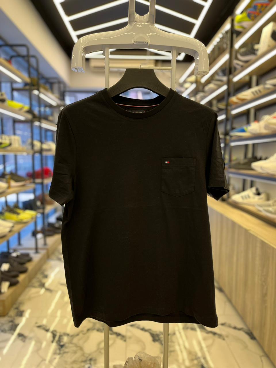 تيشرت راوند Tommy