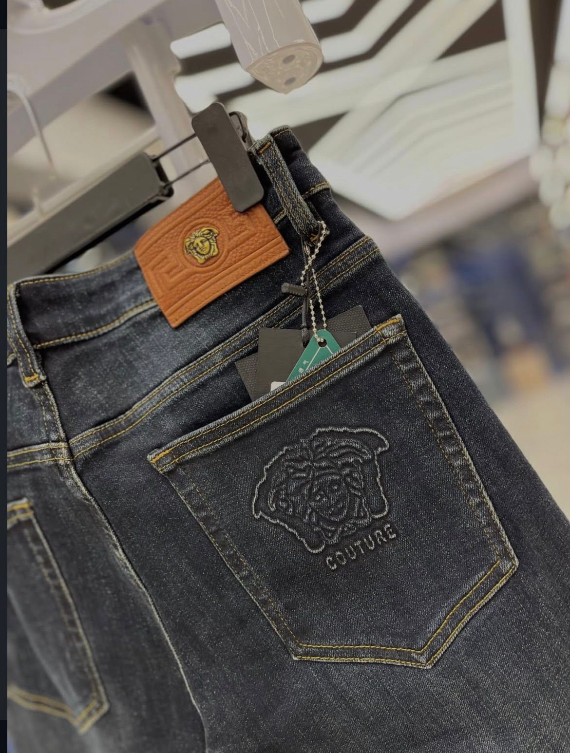 بنطلون جينز ايطالي Versace