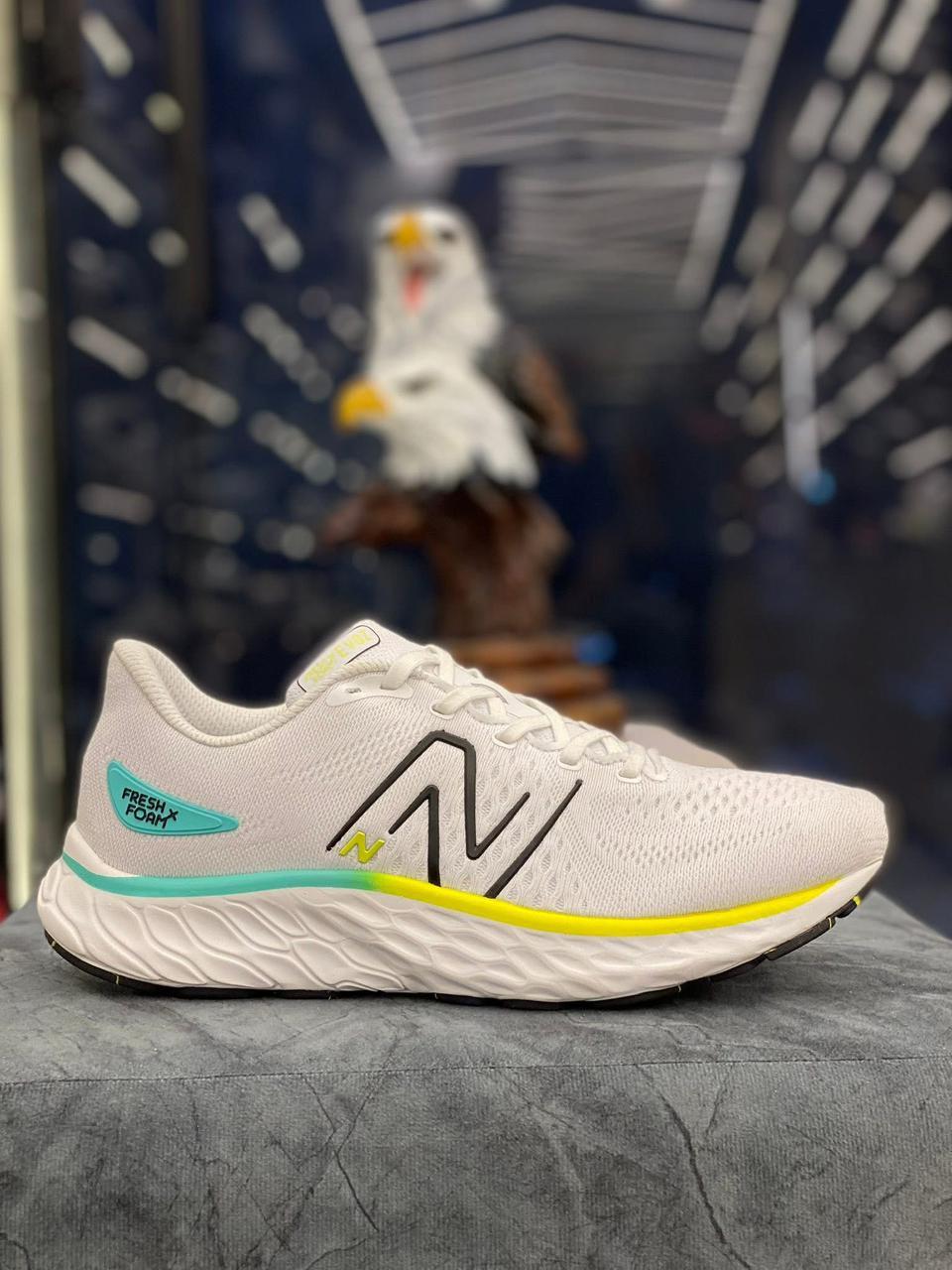 new balance شوز original
