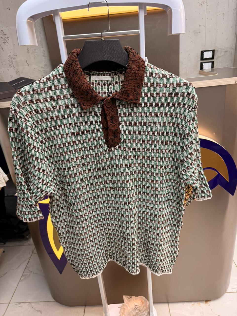 تيشرت يولوا ZARA