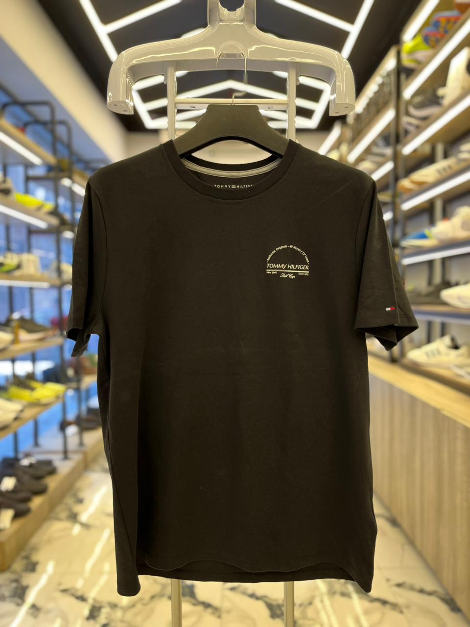 تيشرت راوند TOMMY