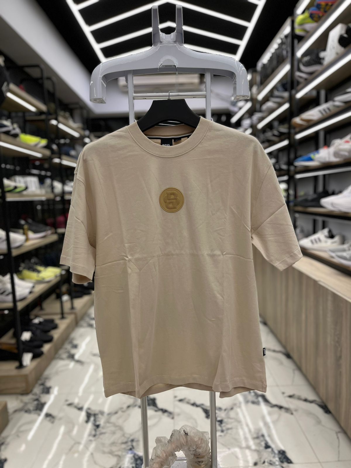 تيشرت راوند BOSS