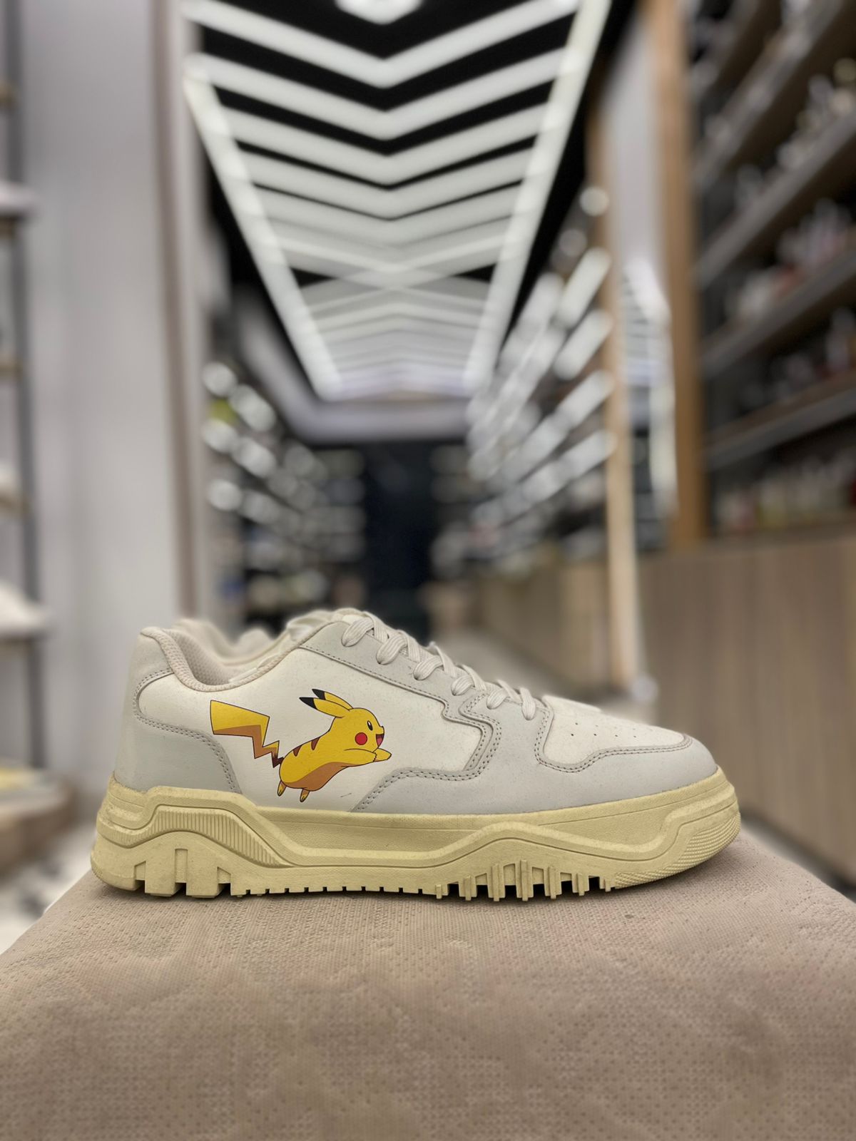 شوز BERSHKA original