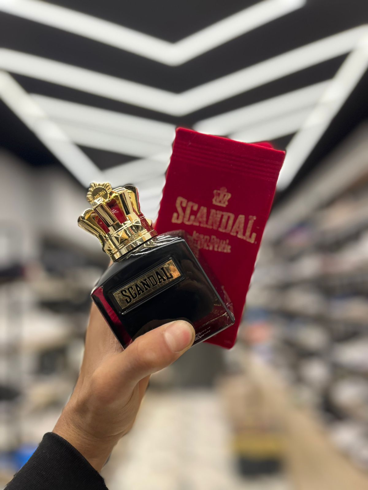 برفان SCANDAL JEAN PANL