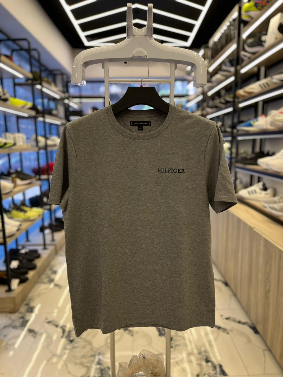 تيشرت راوند Tommy