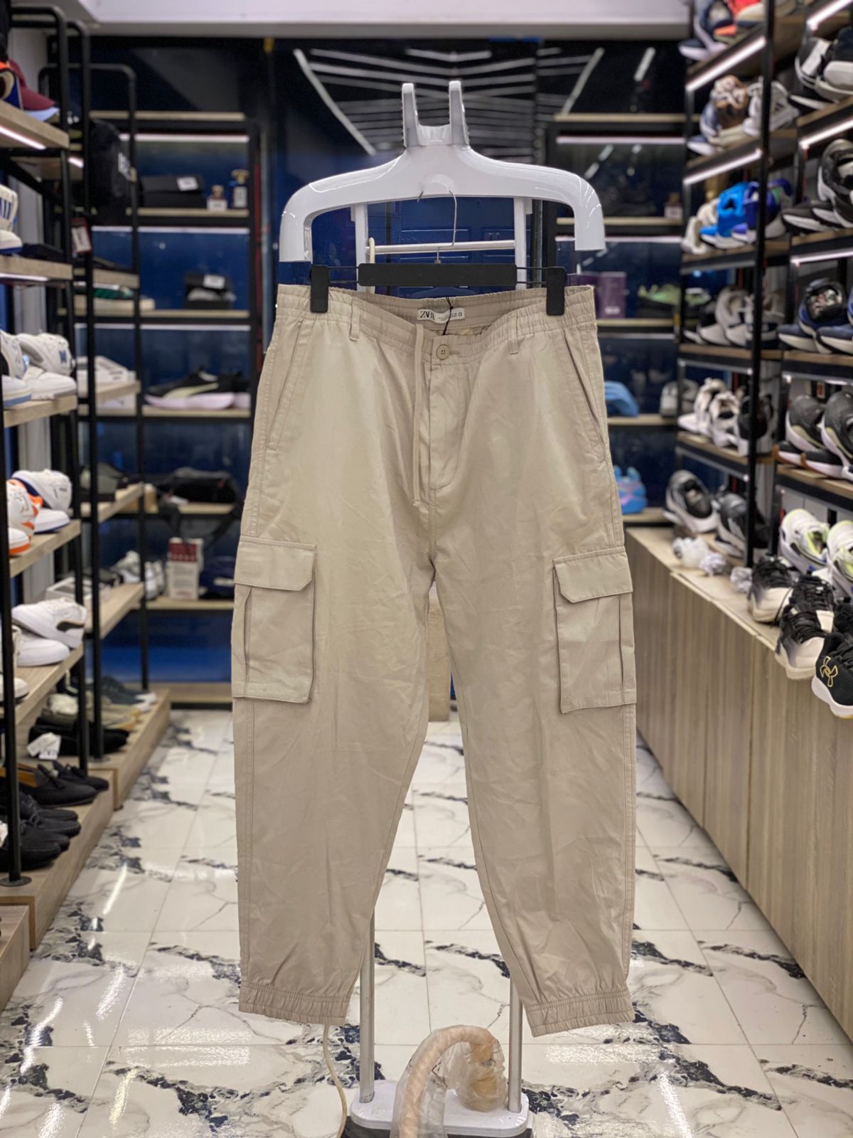 بنطلون جبردين باجي ZARA