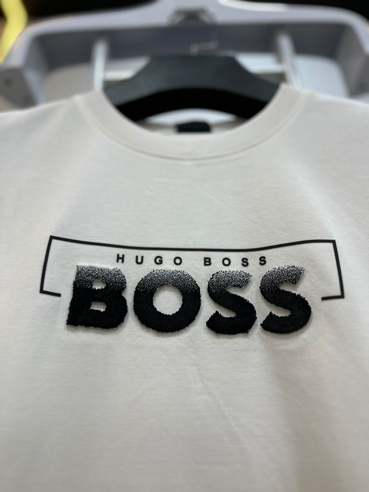 تيشرت راوند BOSS