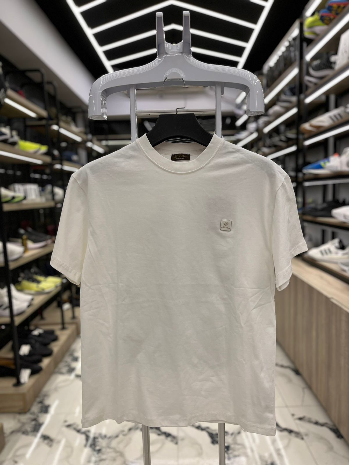 تيشرت راوند ايطالي Dolce & Gabbana