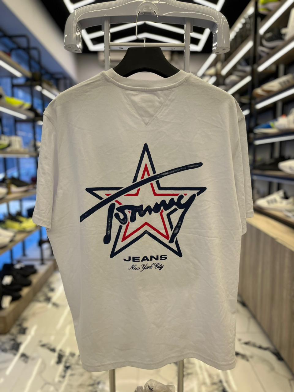 تيشرت راوند Tommy