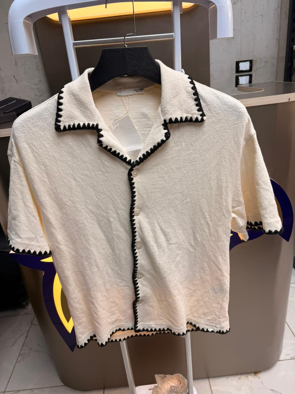 قميص نص كم ZARA