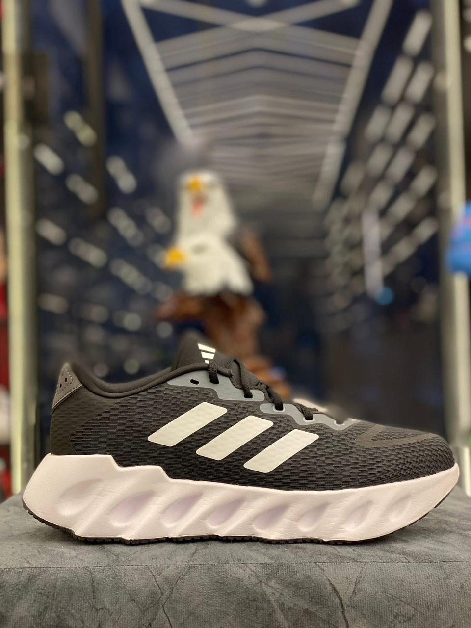 شوز adidas original