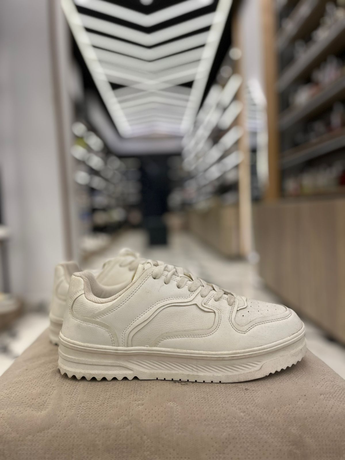 شوز BERSHKA original