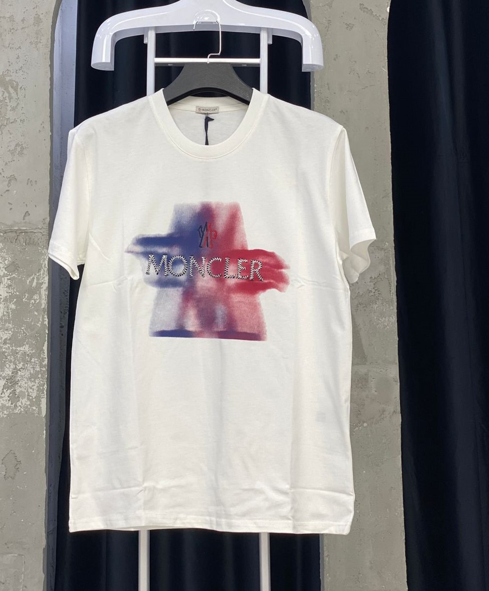 تيشرت راوند ايطالي Moncler