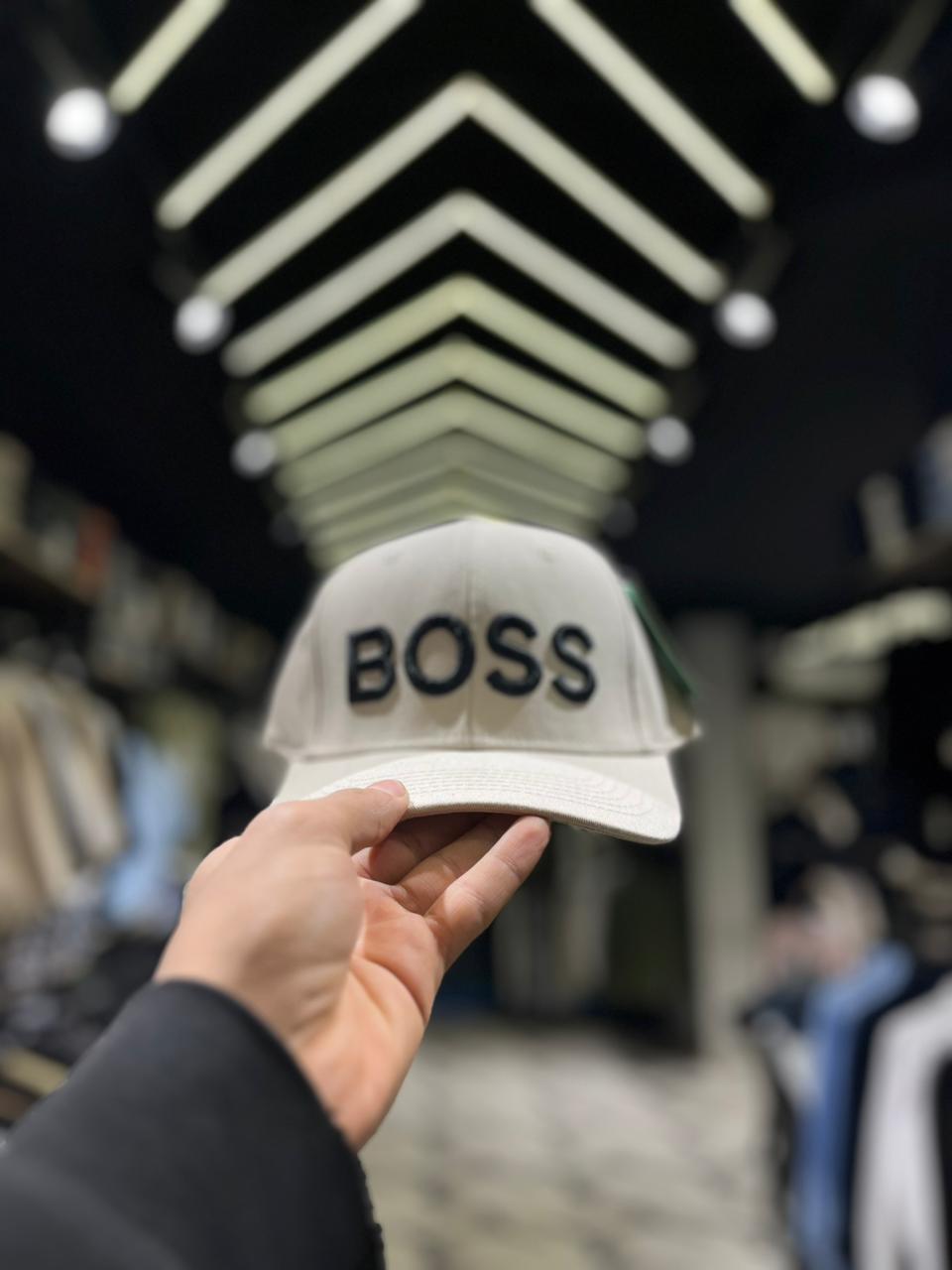 كاب BOSS